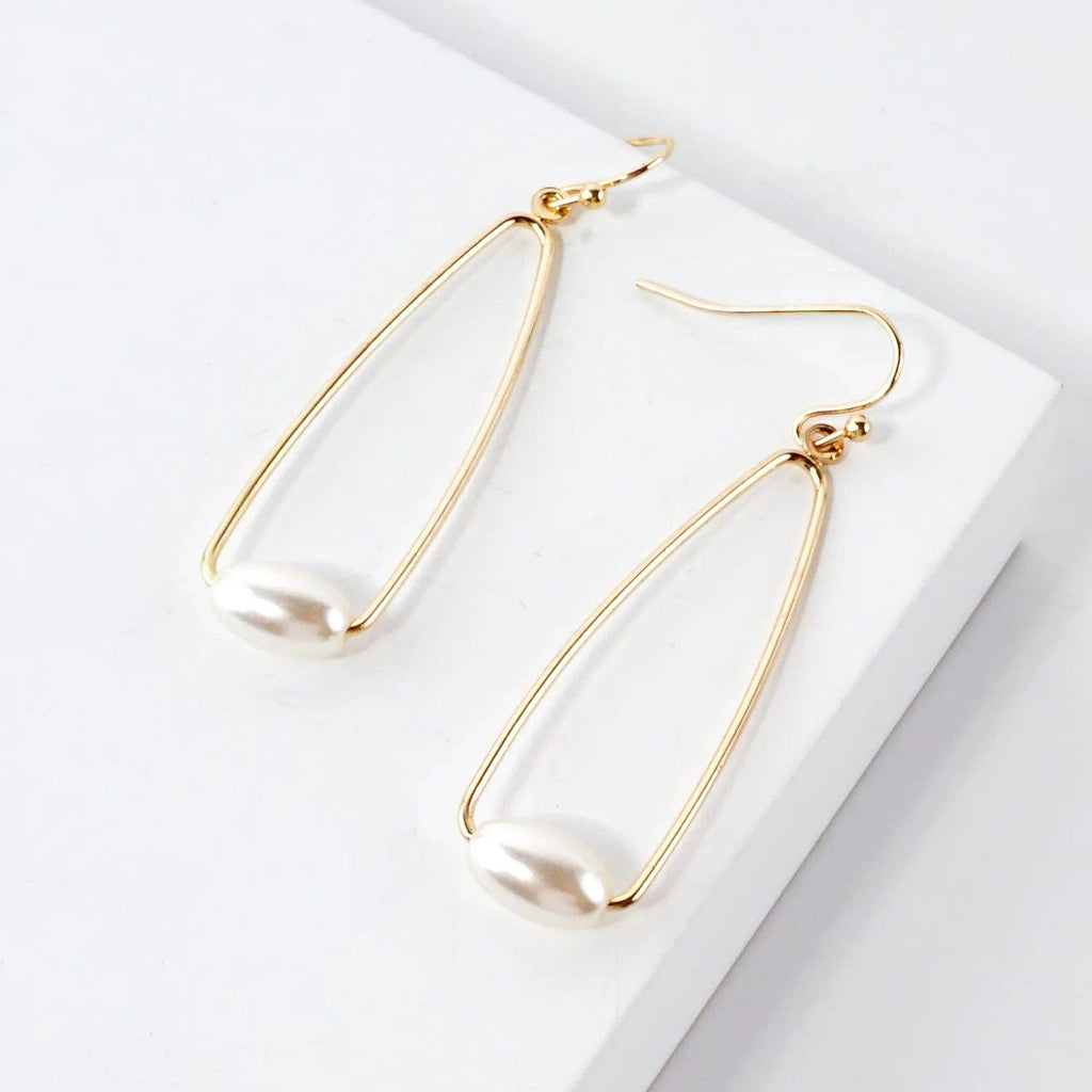 Pearl On Wire Teardrop Dangle Earrings: Gold
