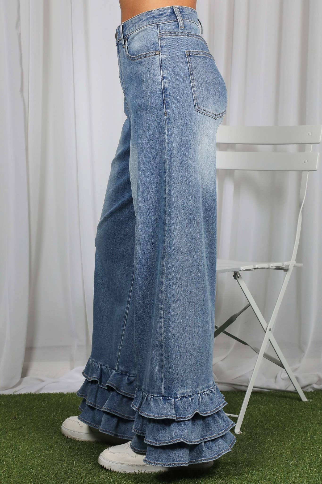 Flared Ruffle Hem Cropped Pants Denim Jeans: Denim Blue
