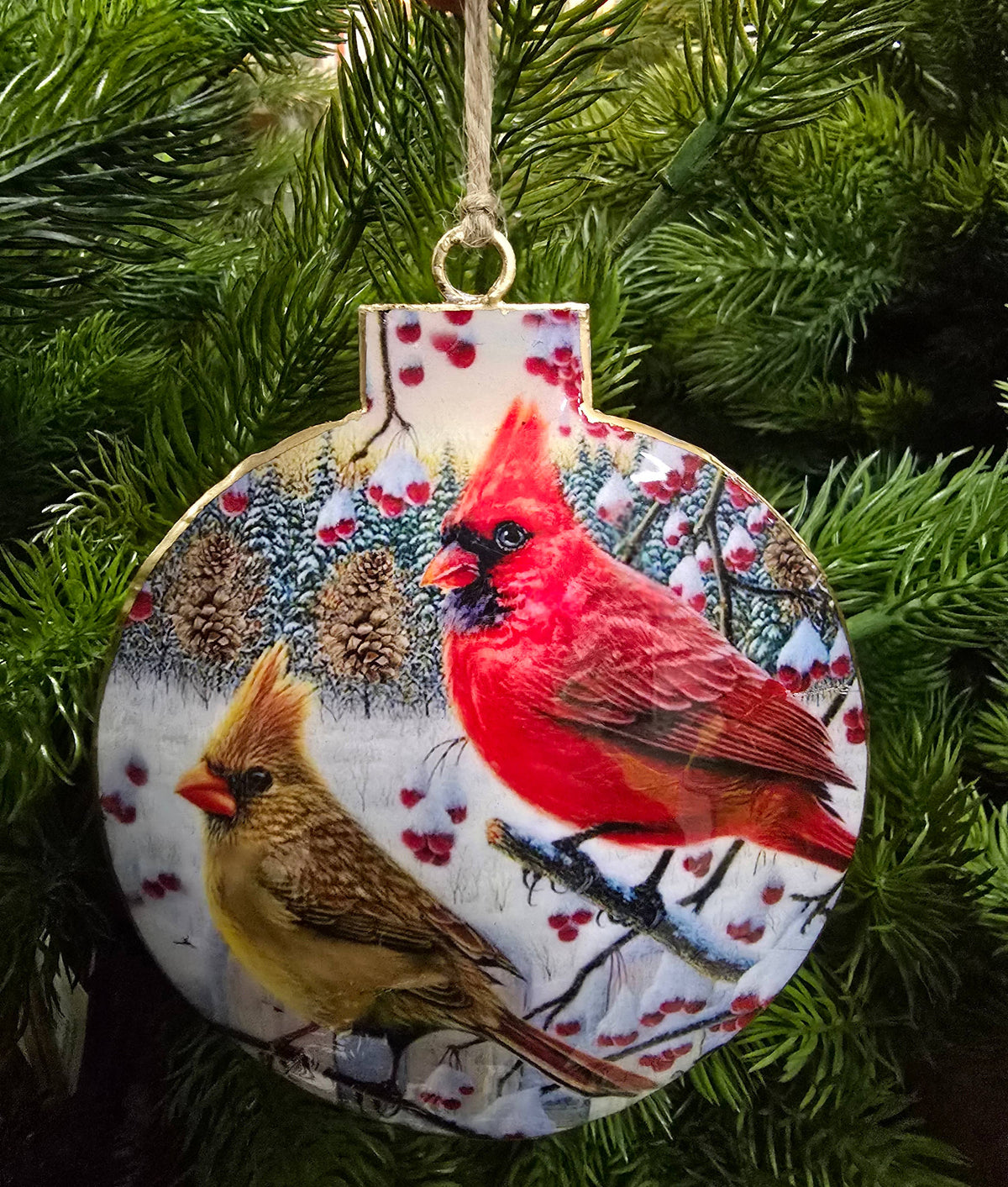 Christmas Cardinal Ornament 3.5x4.25in