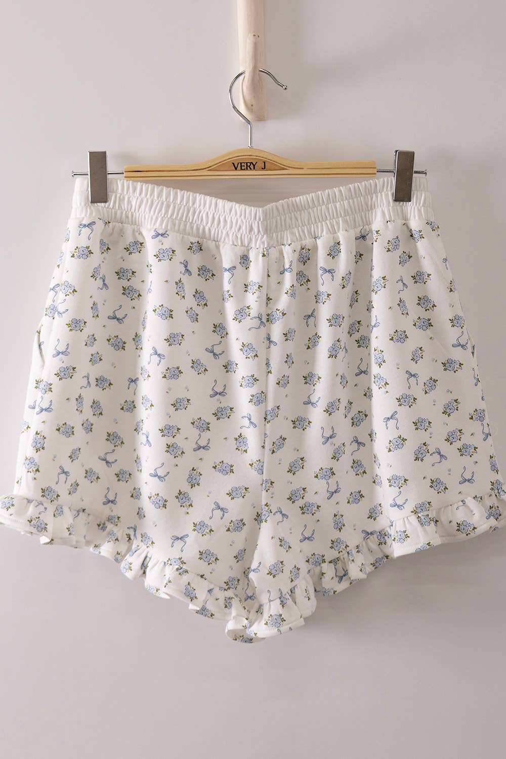 NEW IN — Floral Printed Knit Comfy Top & Shorts Set: IVORY FLORAL