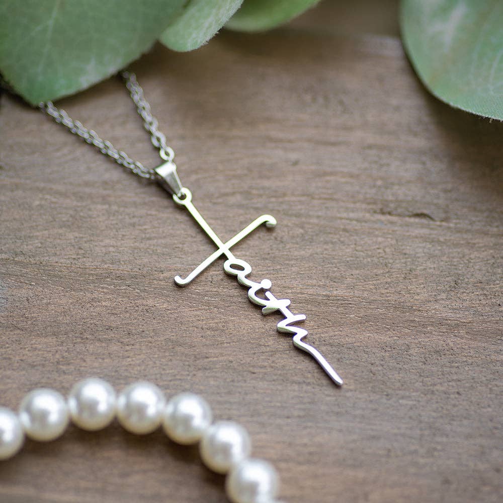 Faith Cross Necklace: Silver