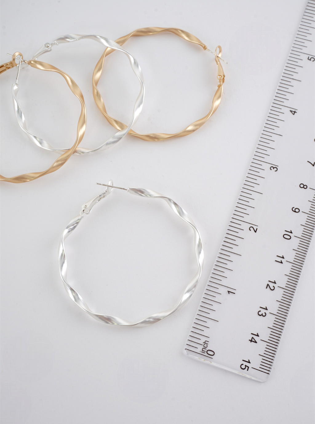 Large Geometric Matte Hoop Earrings: Matte Silver
