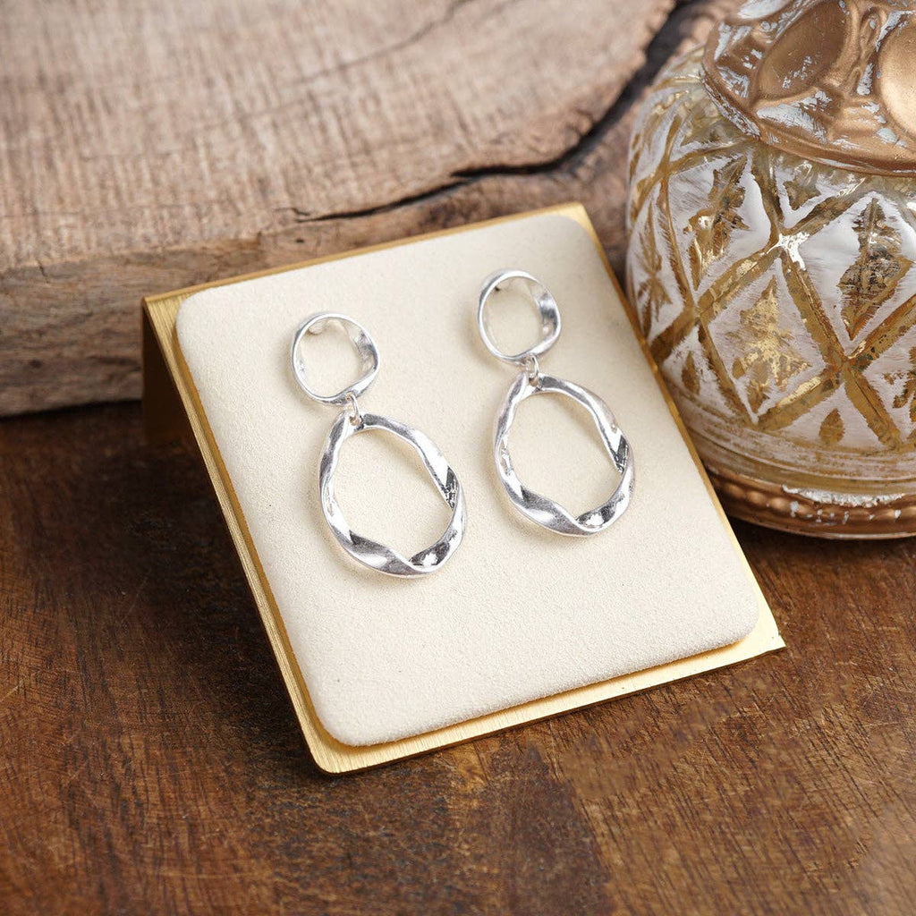 Wanderlight – Textured Tear Drop Earrings: Silver
