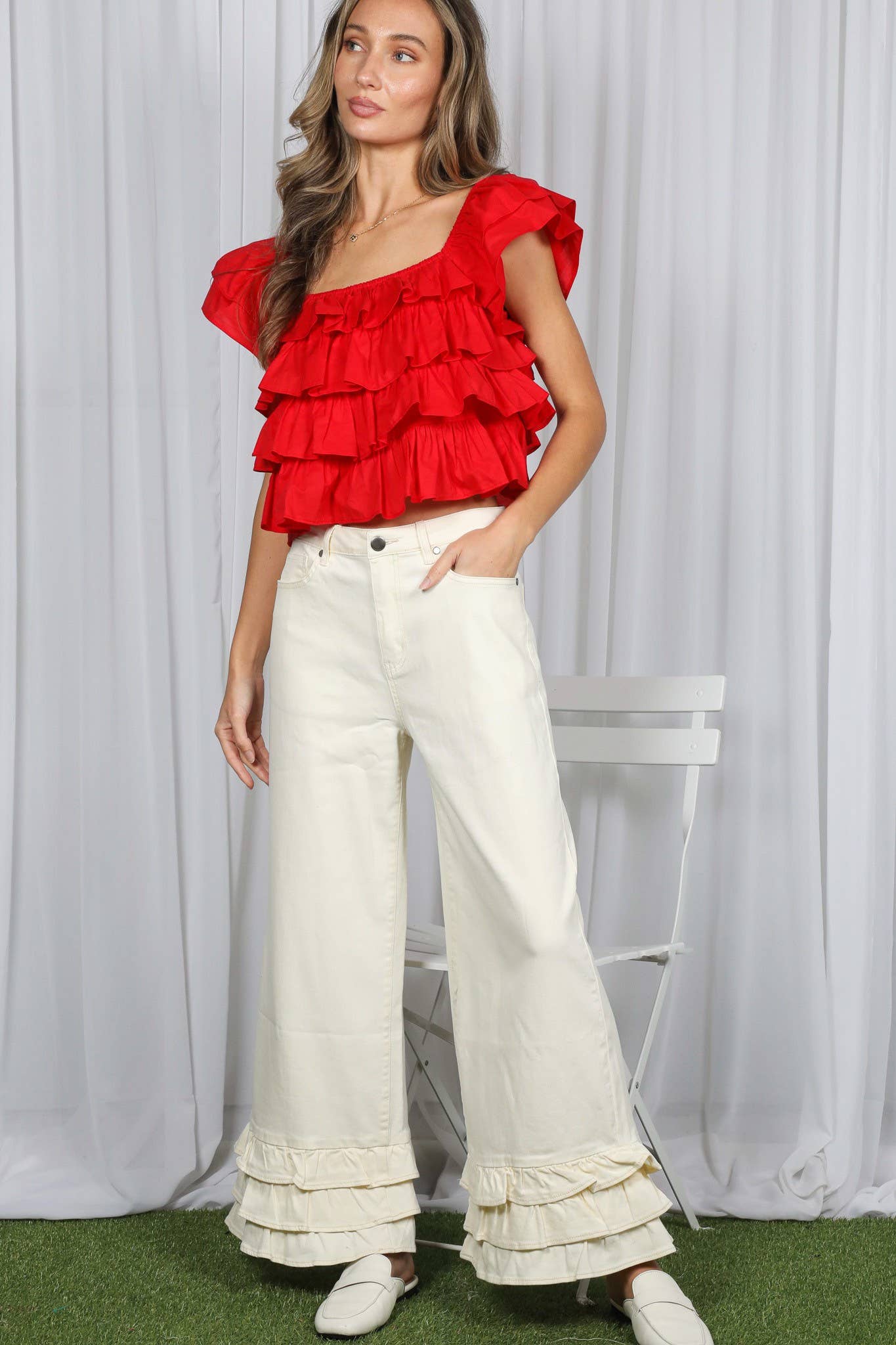 Flared Ruffle Hem Cropped Cotton Pants: Cream