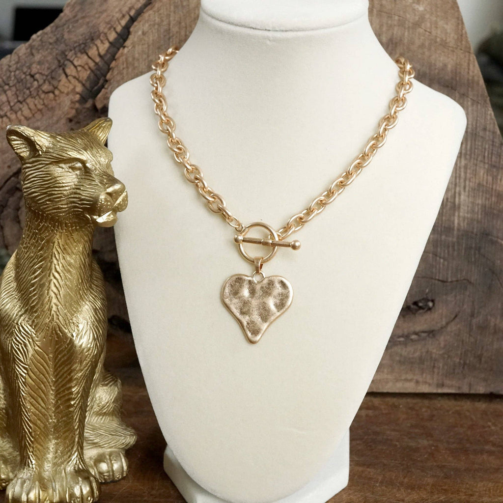 Boho Hammered Heart Front Toggle Necklace – Silver Tone