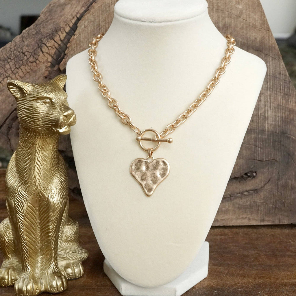 Boho Hammered Heart Front Toggle Necklace – Silver Tone