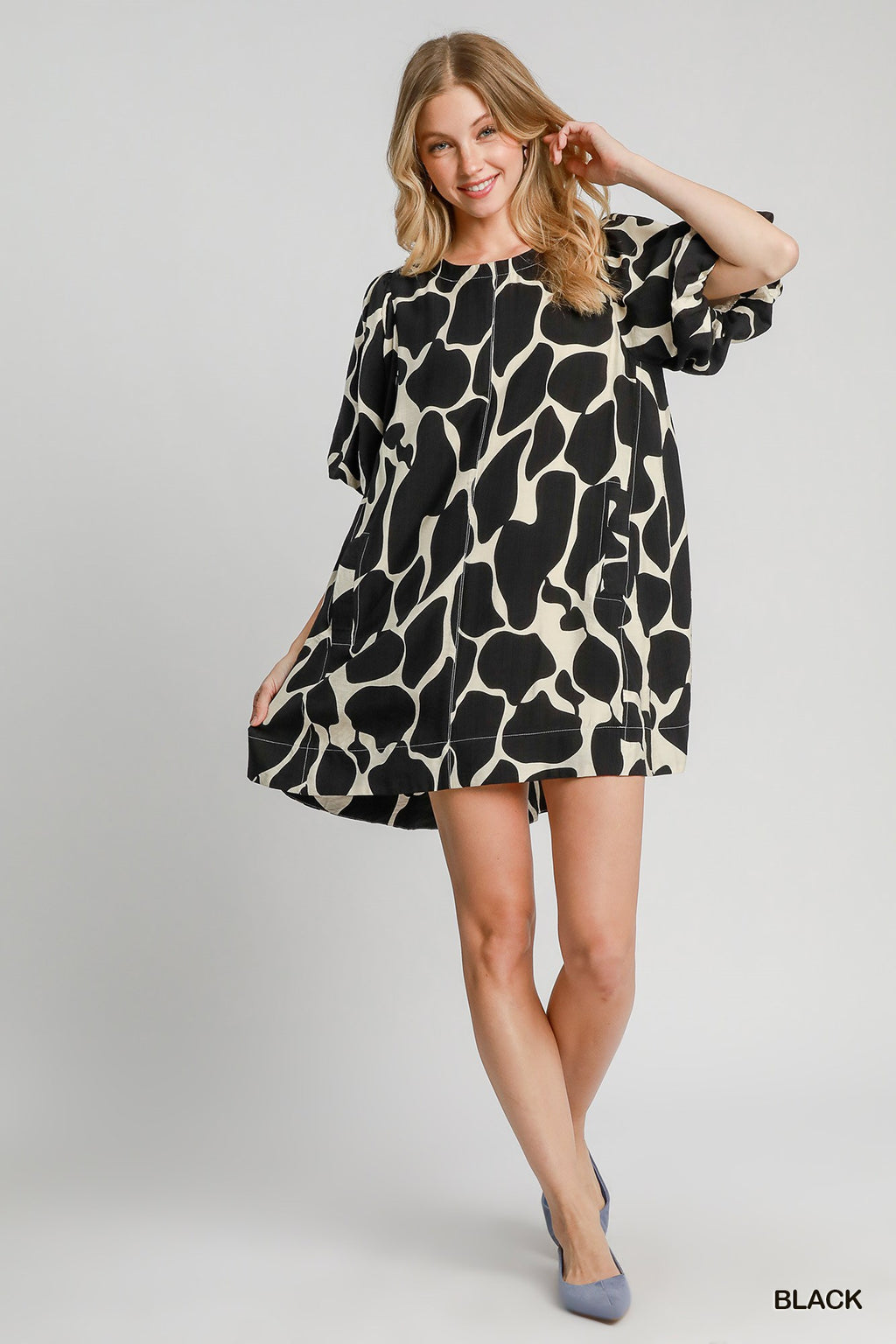 Two Tone Abstract Print Dress: Black