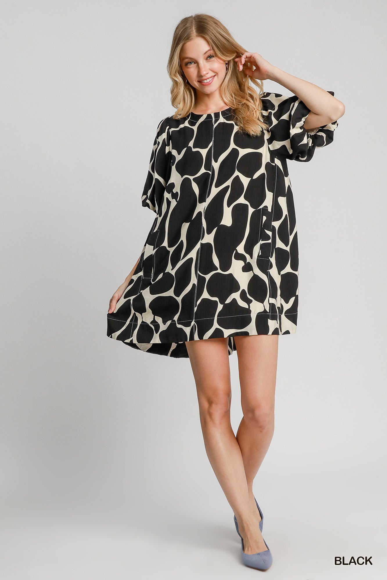 Two Tone Abstract Print Dress: Black