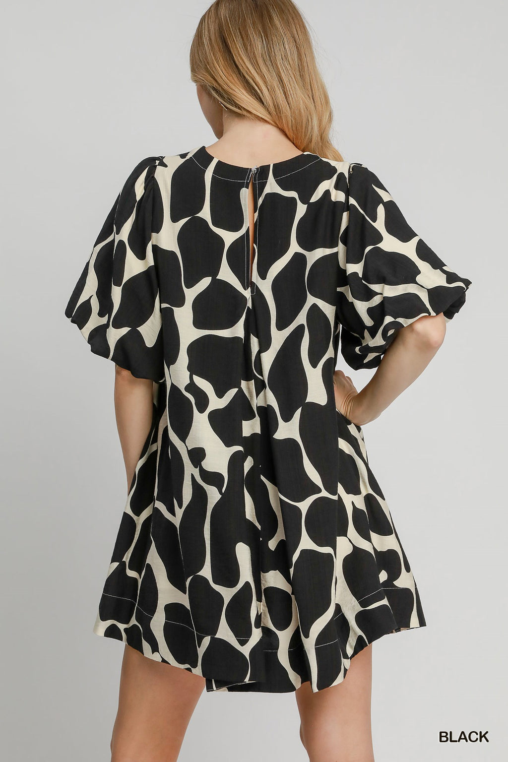 Two Tone Abstract Print Dress: Black