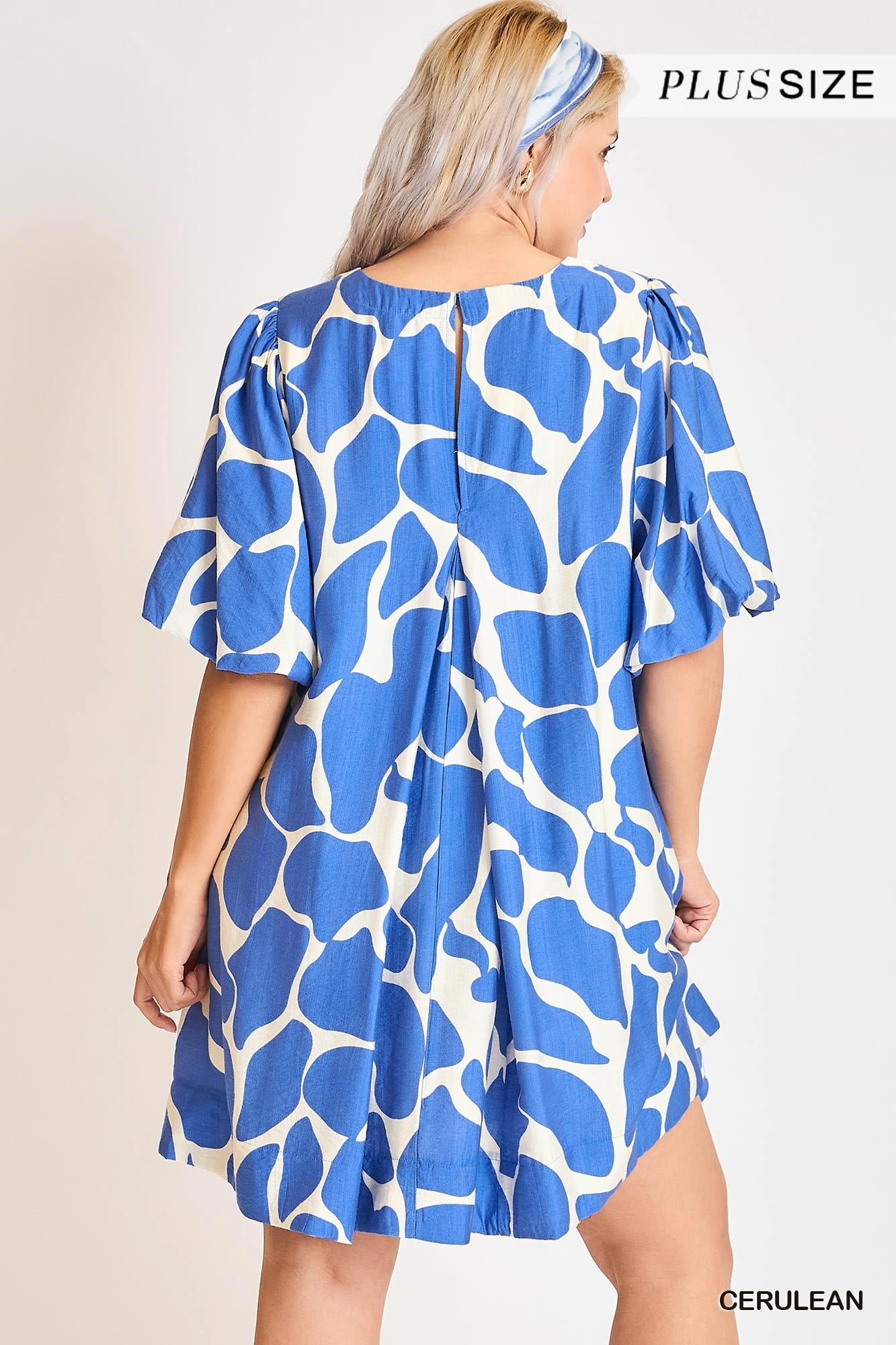 Two Tone Abstract Print Dress: CERULEAN