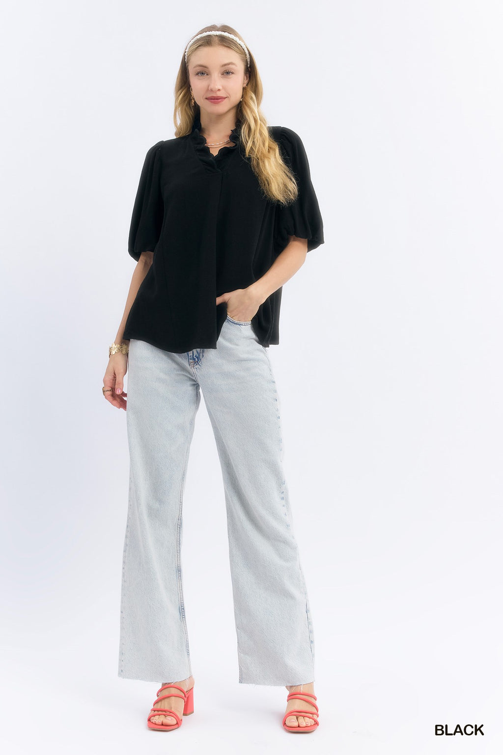 Linen Scallop Trim V-Neck Top: Black