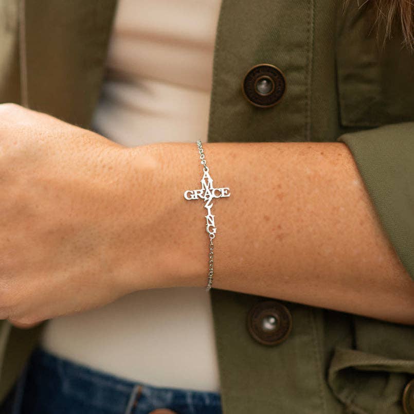 Amazing Grace Cross Bracelet: Silver