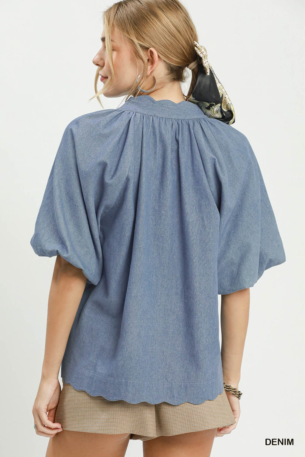 Chambray Scallop Hem Puff Sleeve Top