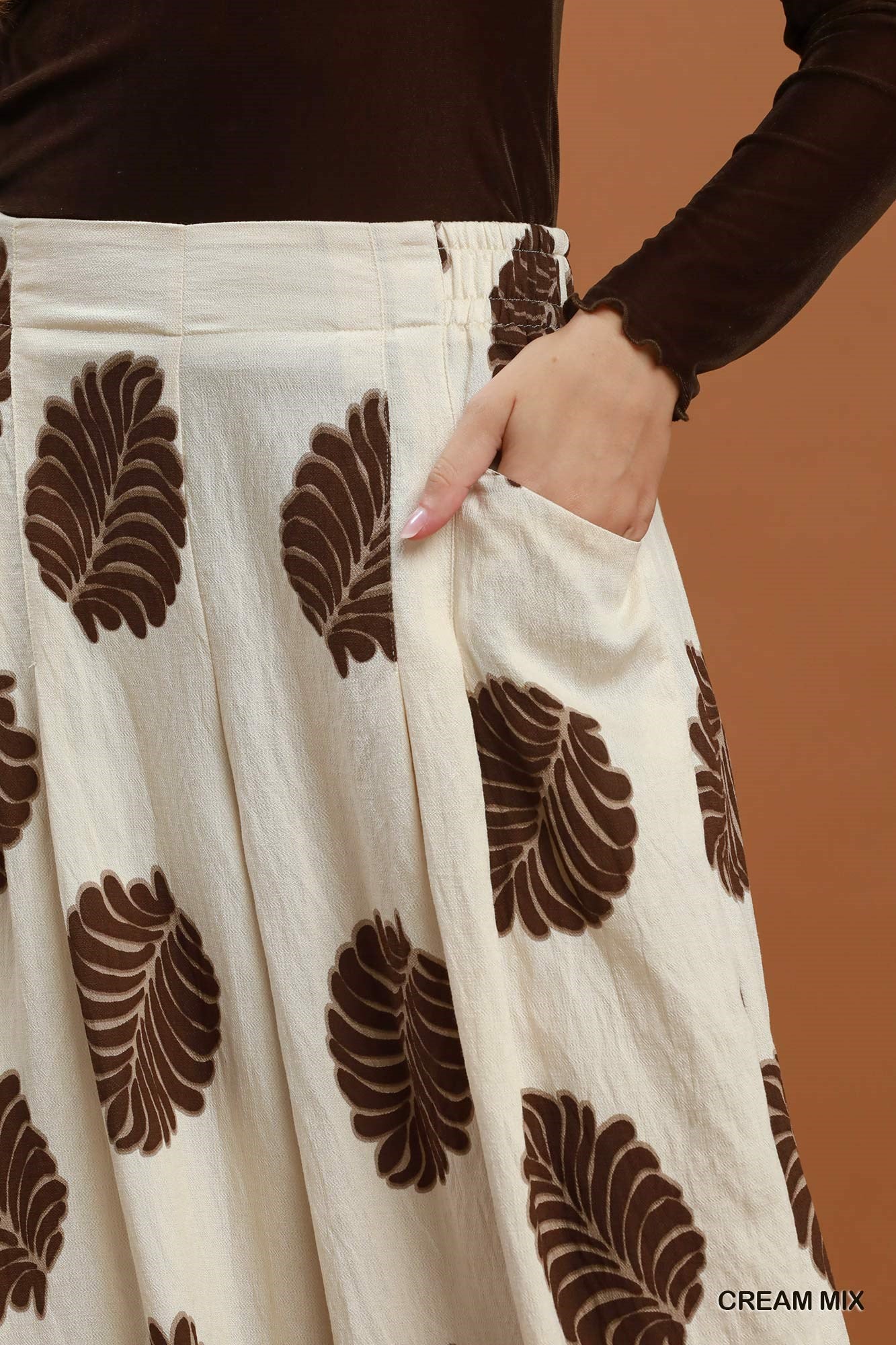 Mix Leaf Print Wide Leg Pants