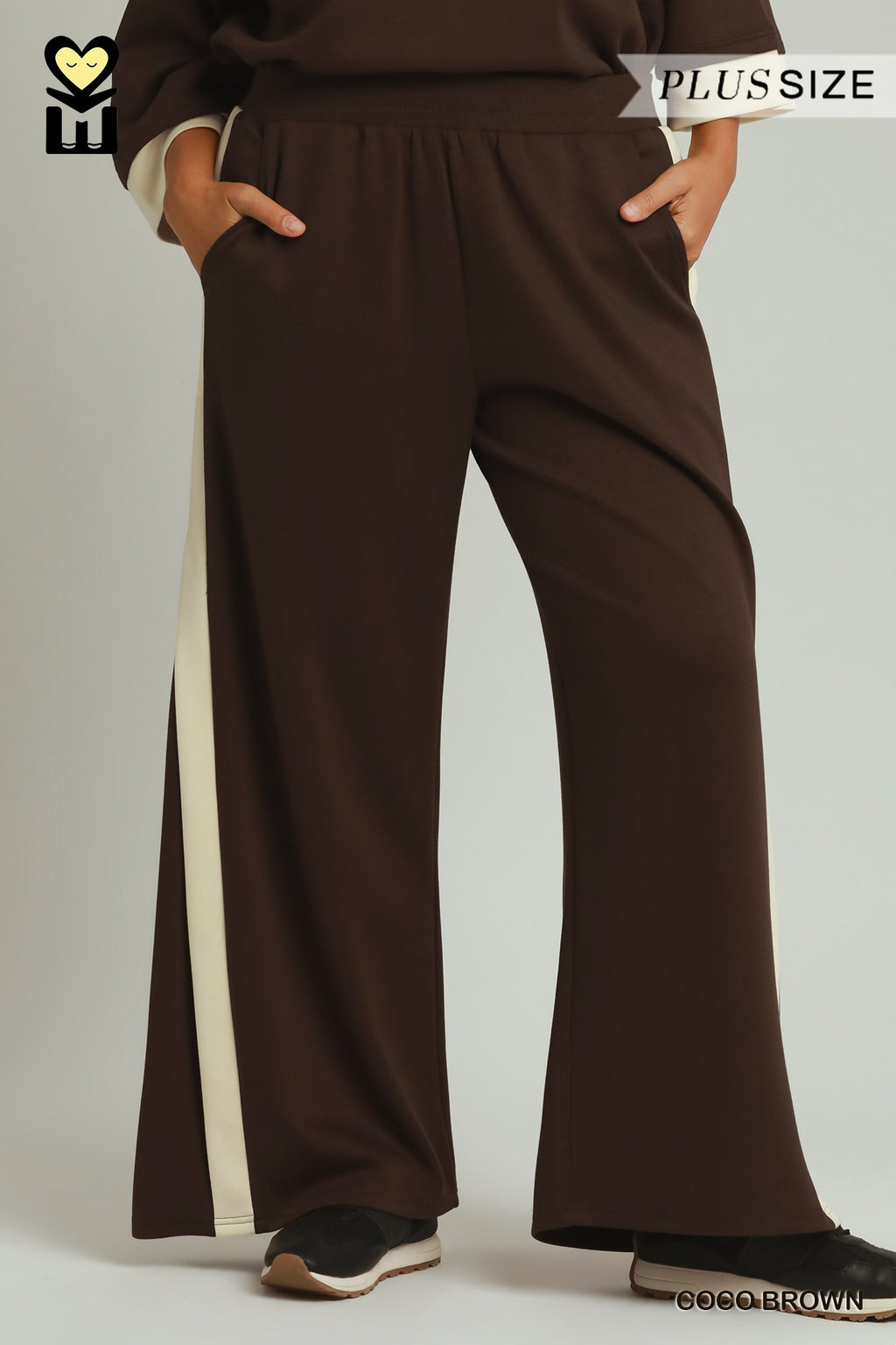 LUXEKNIT Colorblock Side Stripe Straight Pants