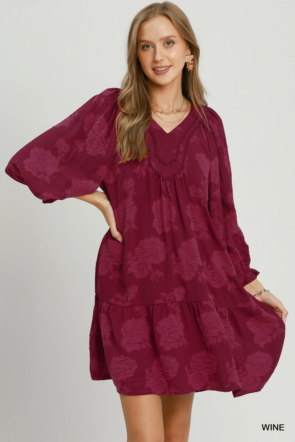 Floral Textured V-Neck Babydoll Mini Dress: maroon