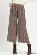 Gingham Wide Leg Scallop Hem Crop Pants: Red Brown