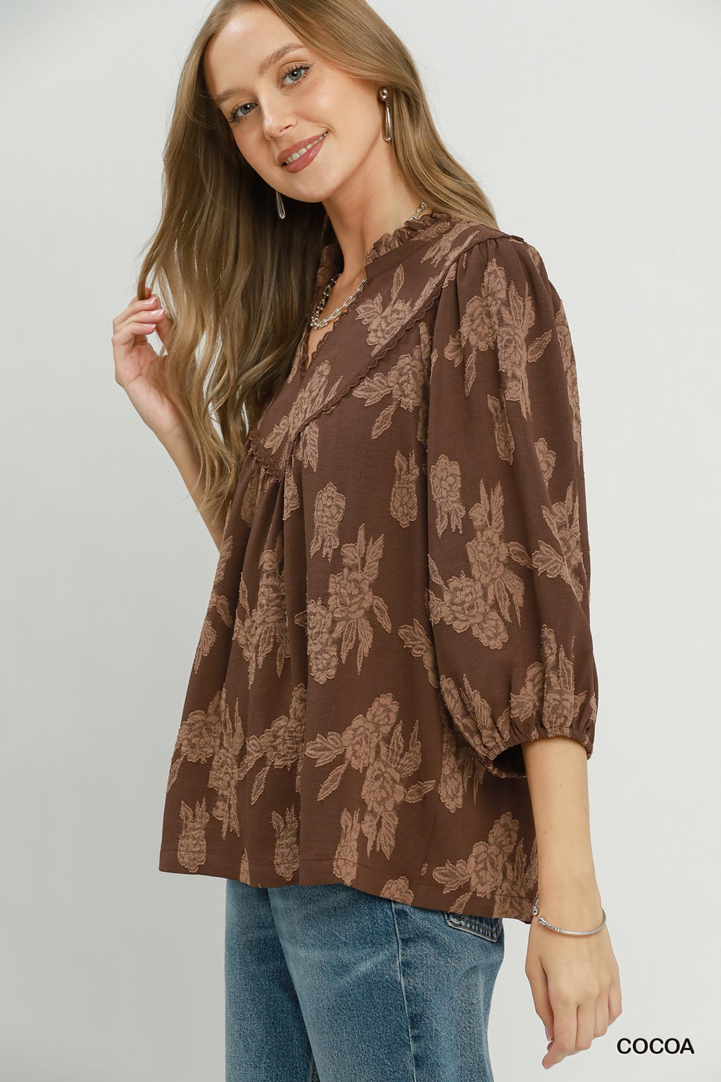Floral Textured Scalloped V-Neck Babydoll Blouse: Cocoa