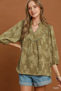 Floral Textured Scalloped V-Neck Babydoll Blouse: Olive