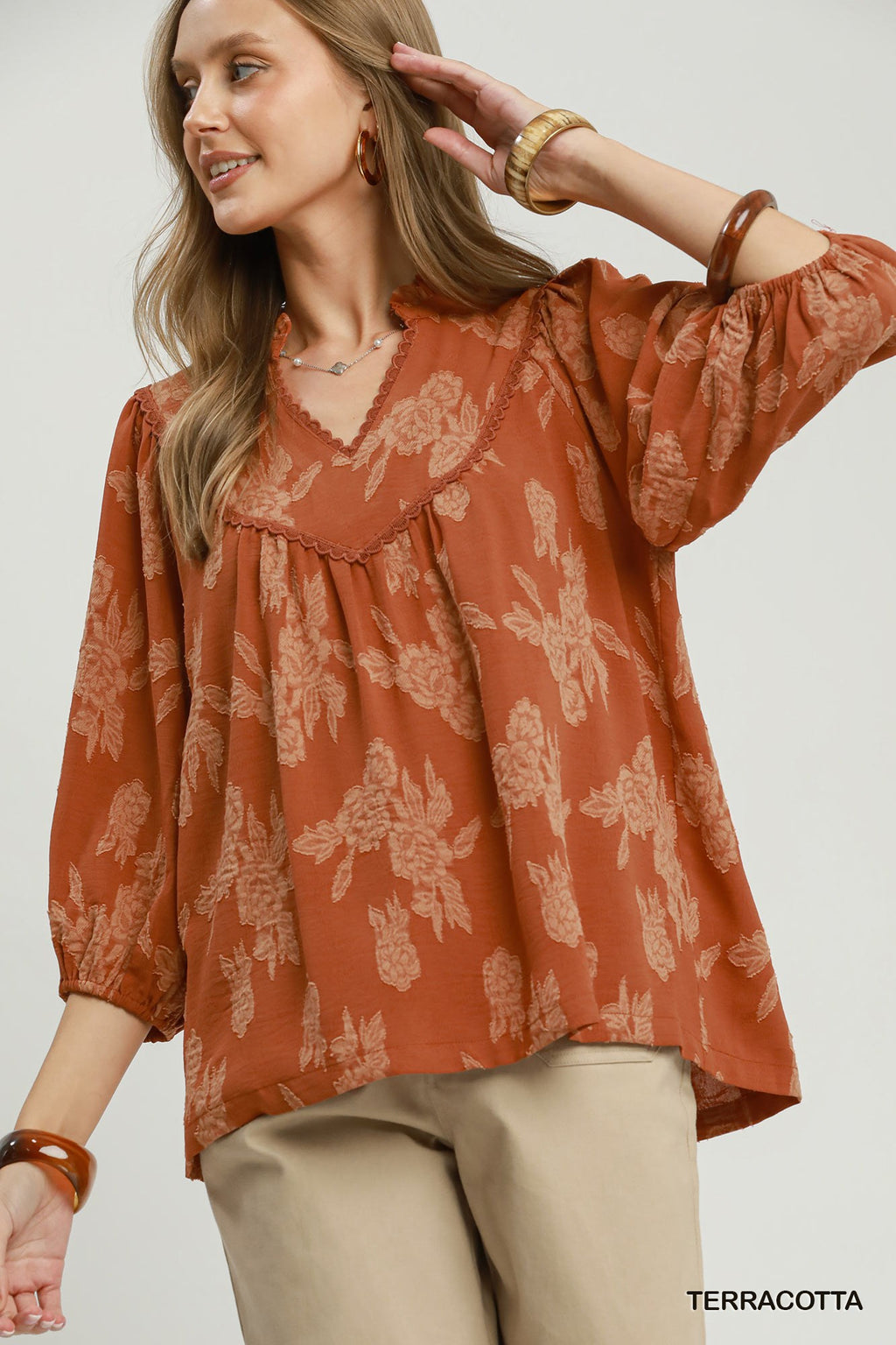 Floral Textured Scalloped V-Neck Babydoll Blouse: Terracotta