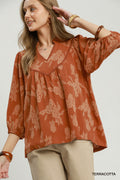 Floral Textured Scalloped V-Neck Babydoll Blouse: Terracotta