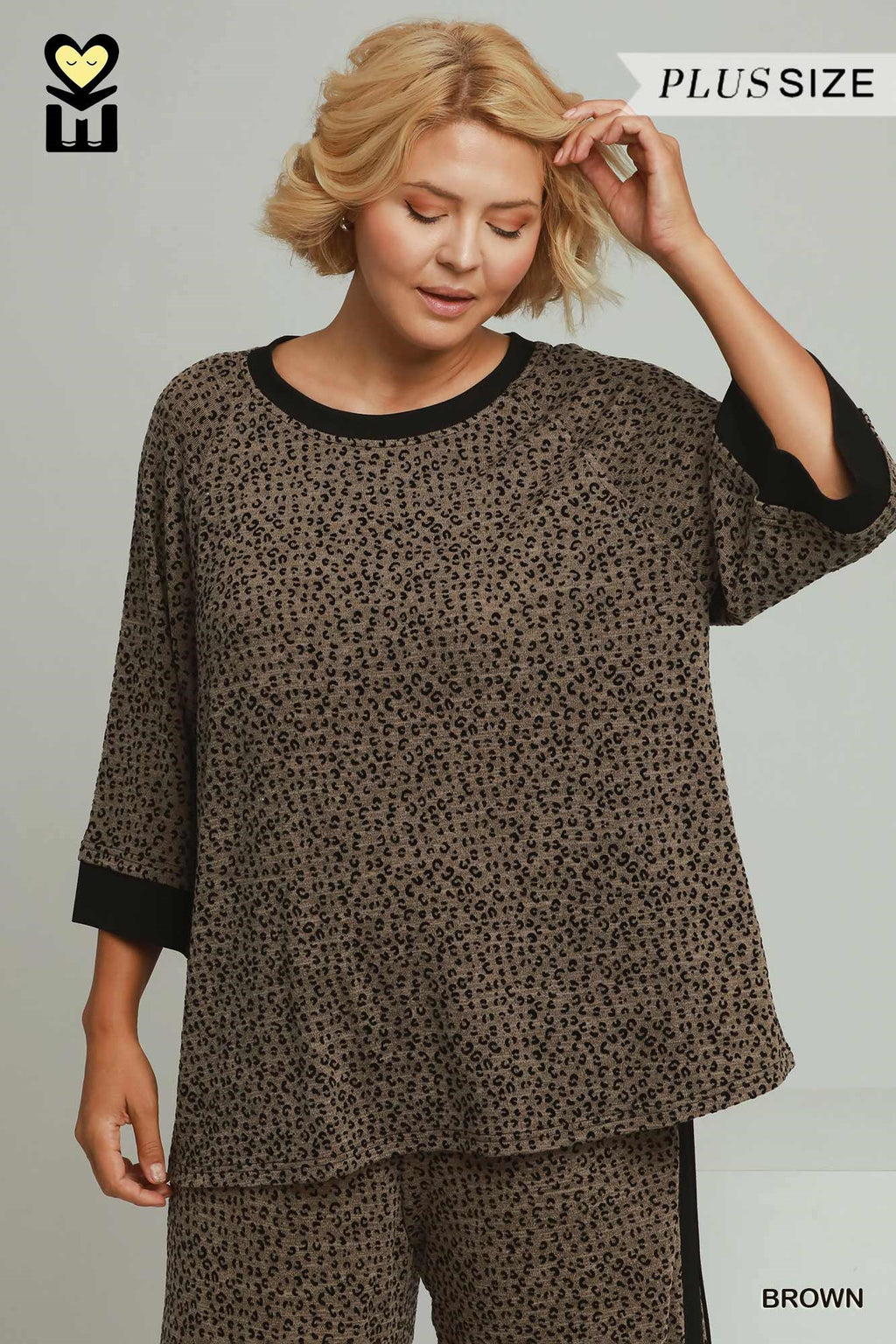 Leopard Velvet Blend 3/4 Raglan Sleeve Top