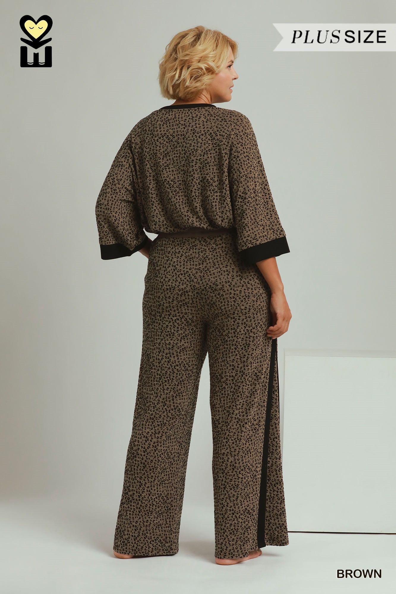 Leopard Velvet Blend Wide Leg Pants 27.5"