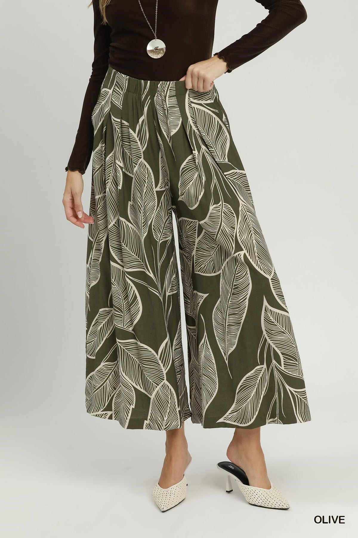 Tropical Leaf Print Wide Leg Pants