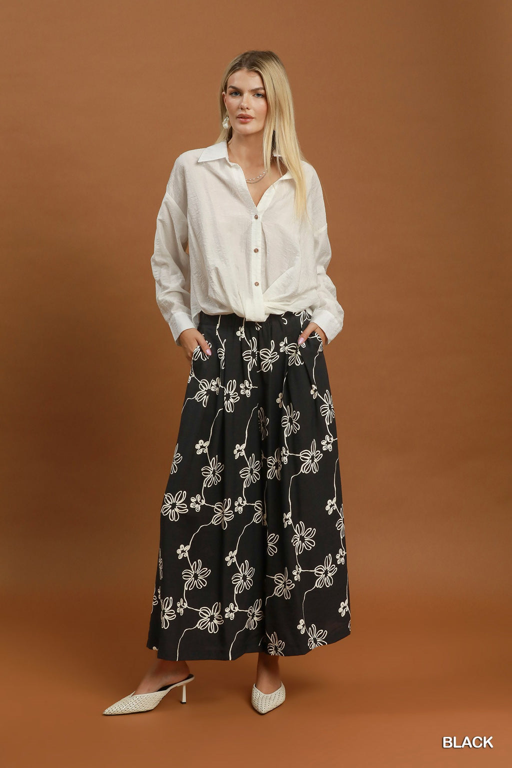 Floral Line Print Wide Leg Pants
