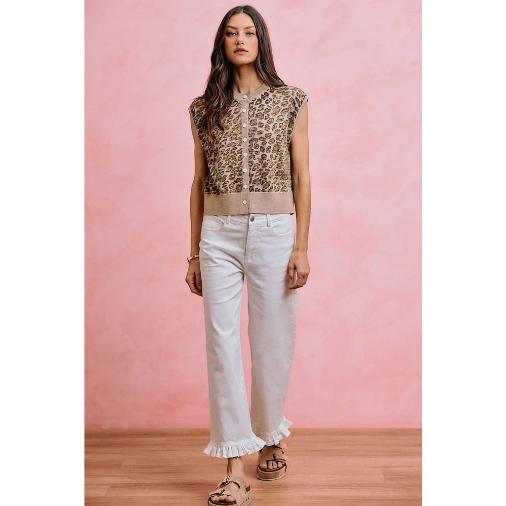 RUFFLED BOTTOM DETAIL MID RISE DENIM JEANS PANTS: WHITE