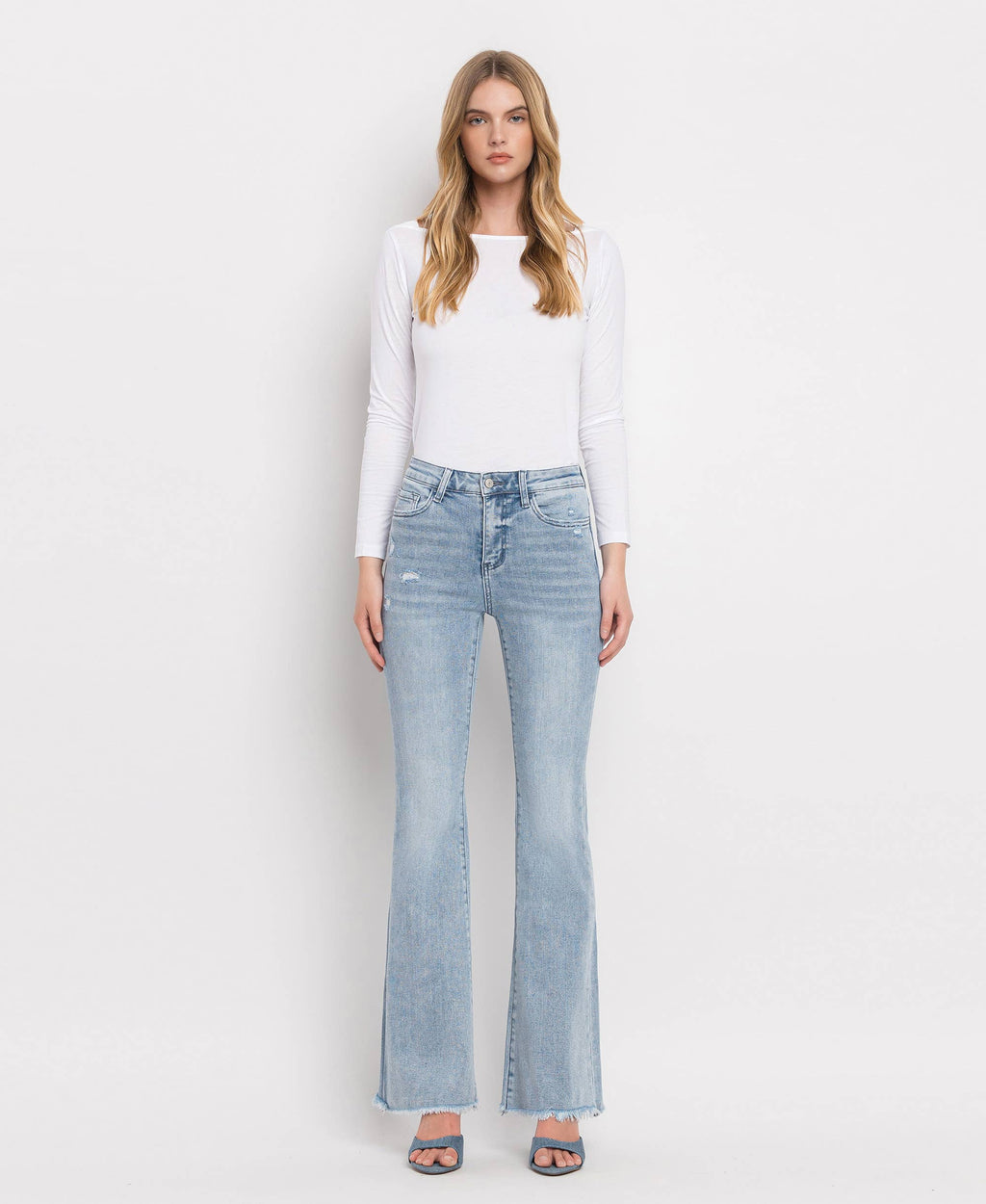 HIGH RISE LIGHT WASH CLASSIC FLARE JEANS