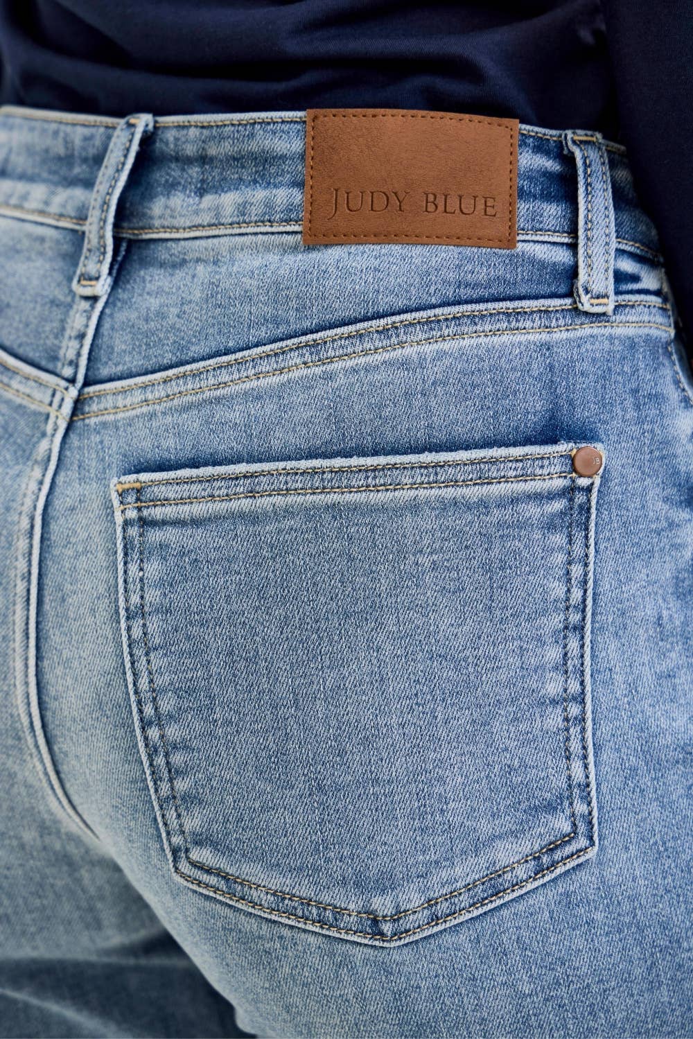 "BILLIE" Boyfriend LT Light Iced Indigo Jeans