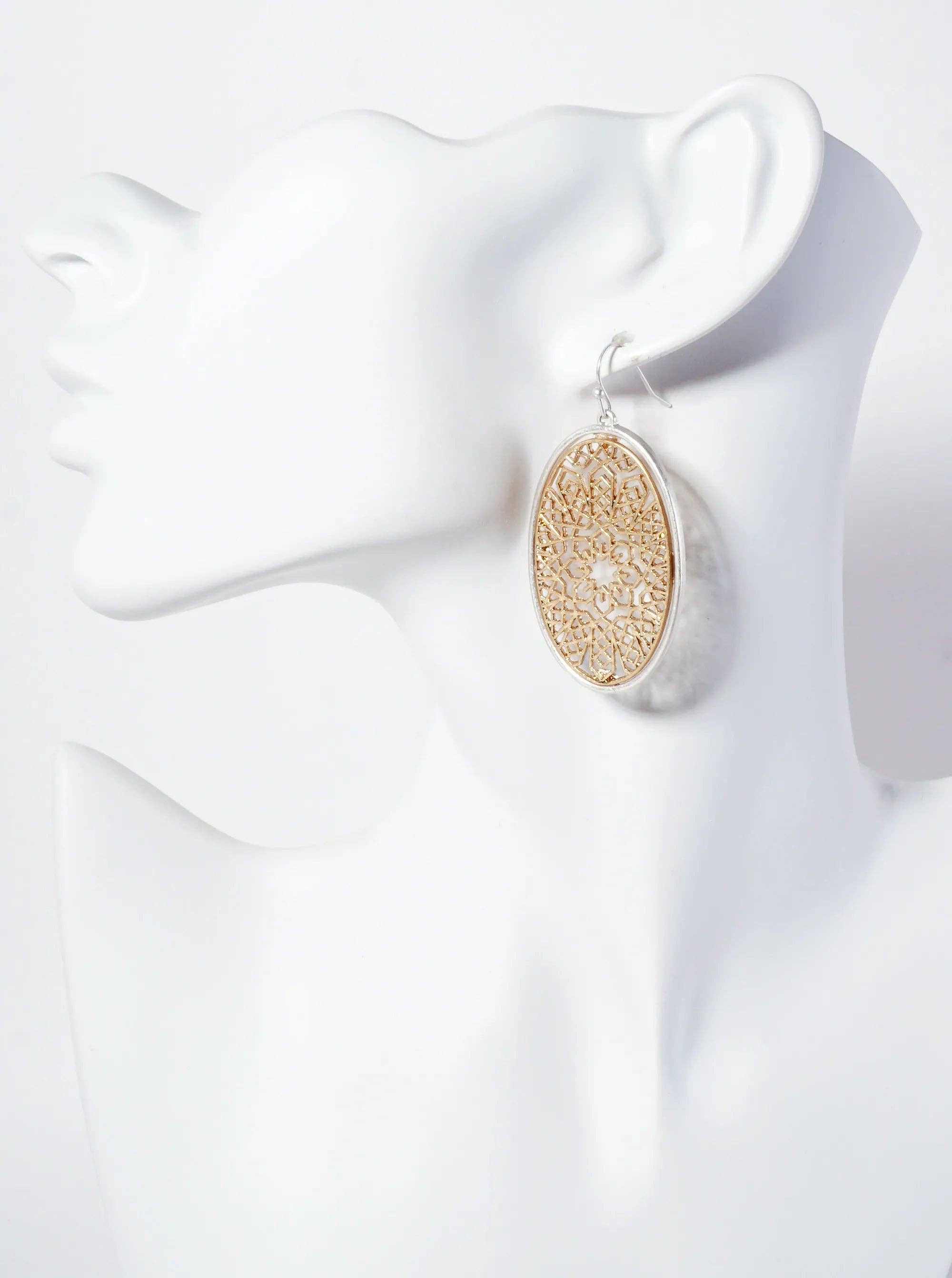 Dual-Tone Geometric-Pattern Filigree Oval Dangle Earrings: Worn Silver-Worn Gold