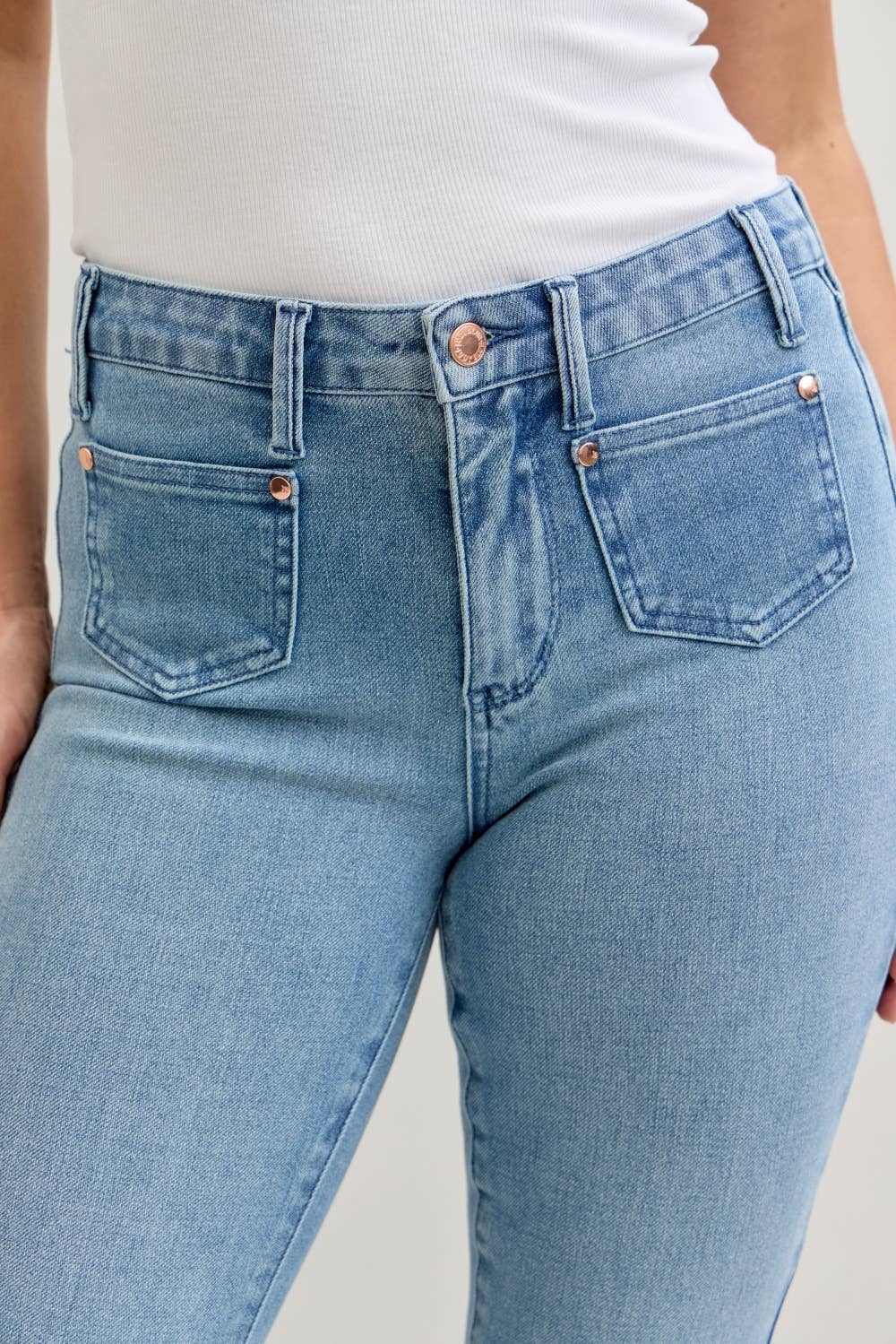 Bootcut Contrast Wash & Front Patch Pocket