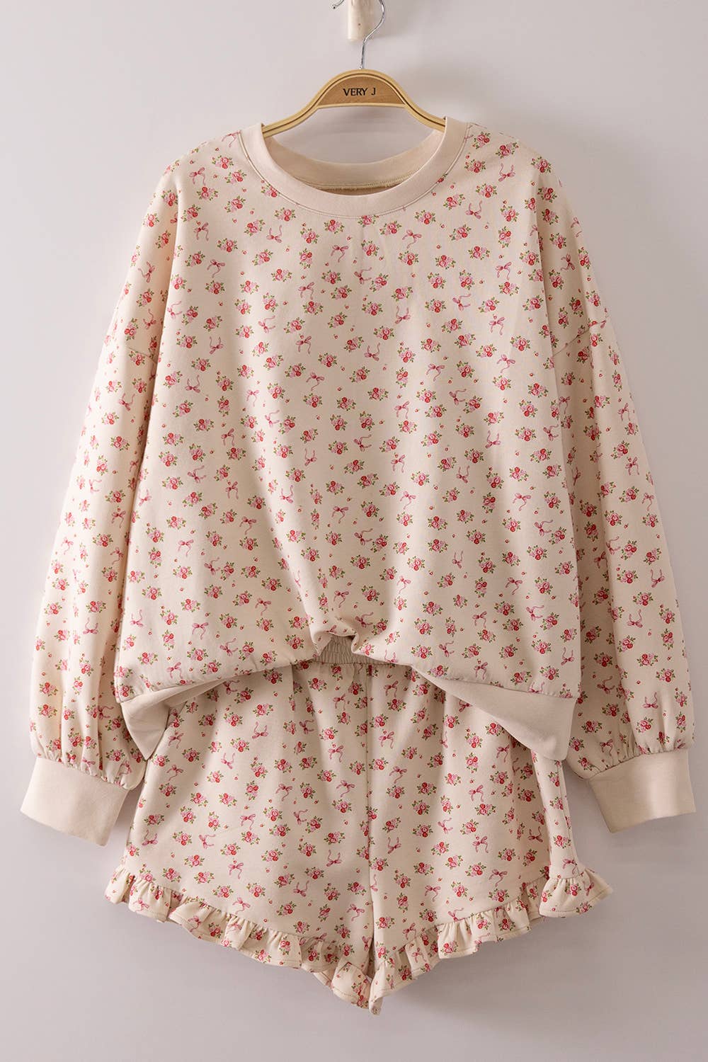 NEW IN — Floral Printed Knit Comfy Top & Shorts Set: TAUPE FLORAL