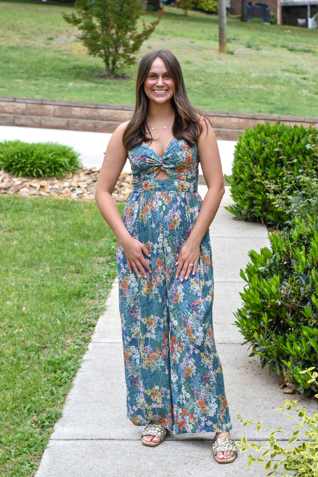 FLORAL PRINT V NECK TWIST FRONT JUMPSUIT WITH POCKETS