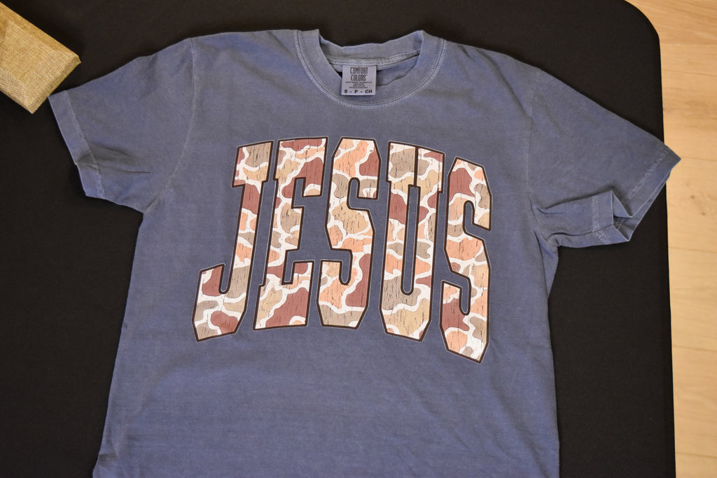 Jesus tee - camo/blue