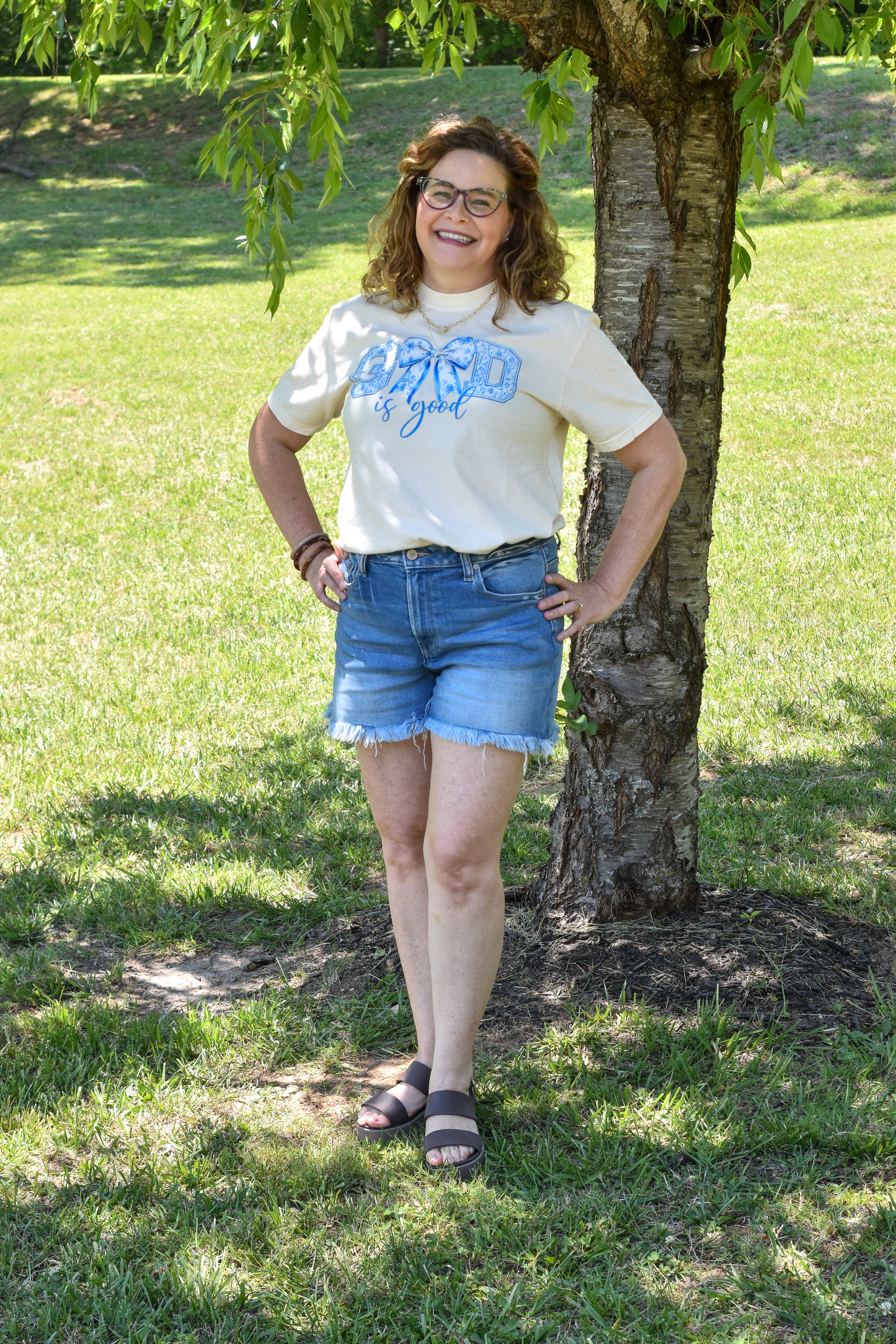 God is Good tee - Ivory/Blue