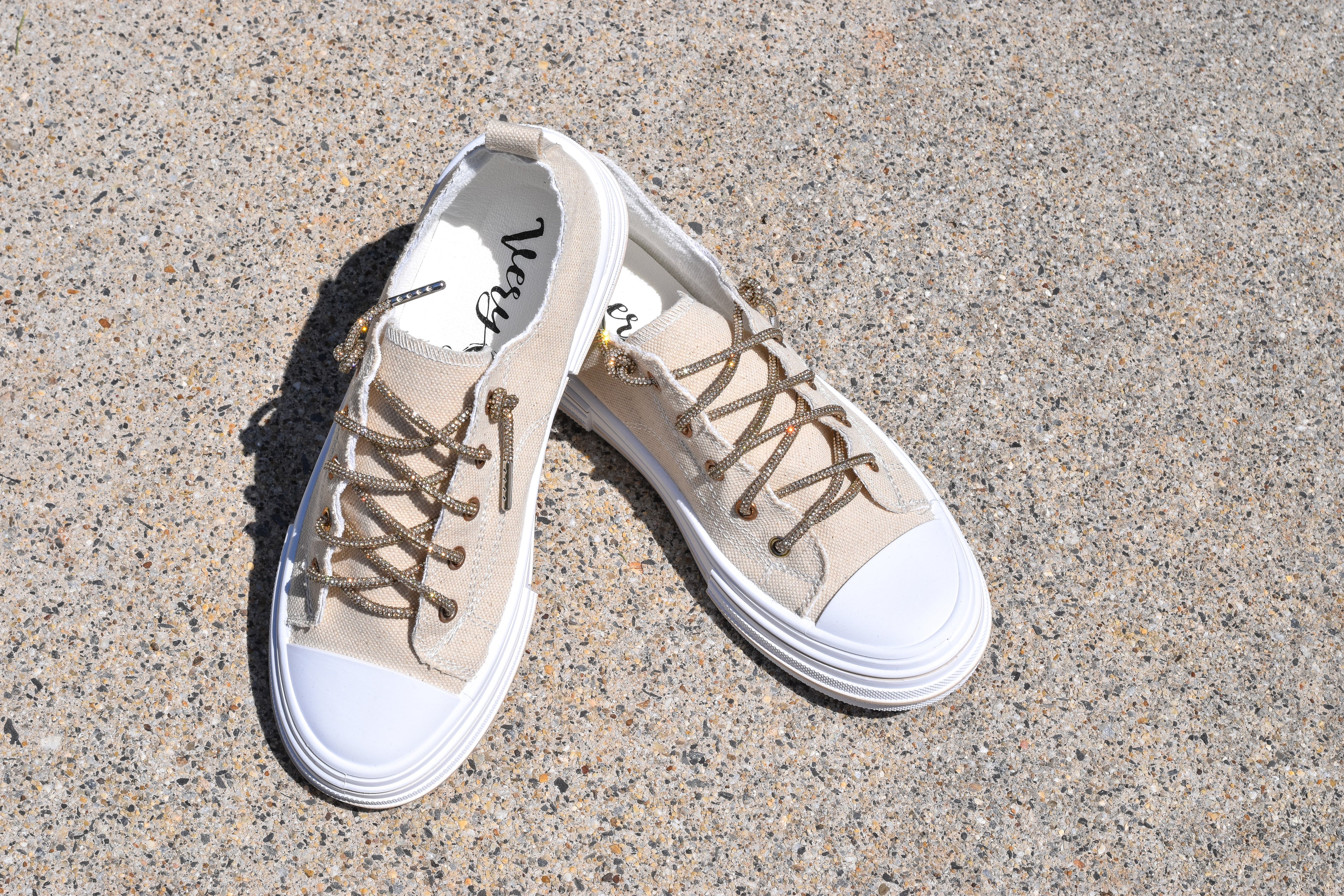 AMAN ORIGINAL - Very G's  fashionable women's sneaker: Natural