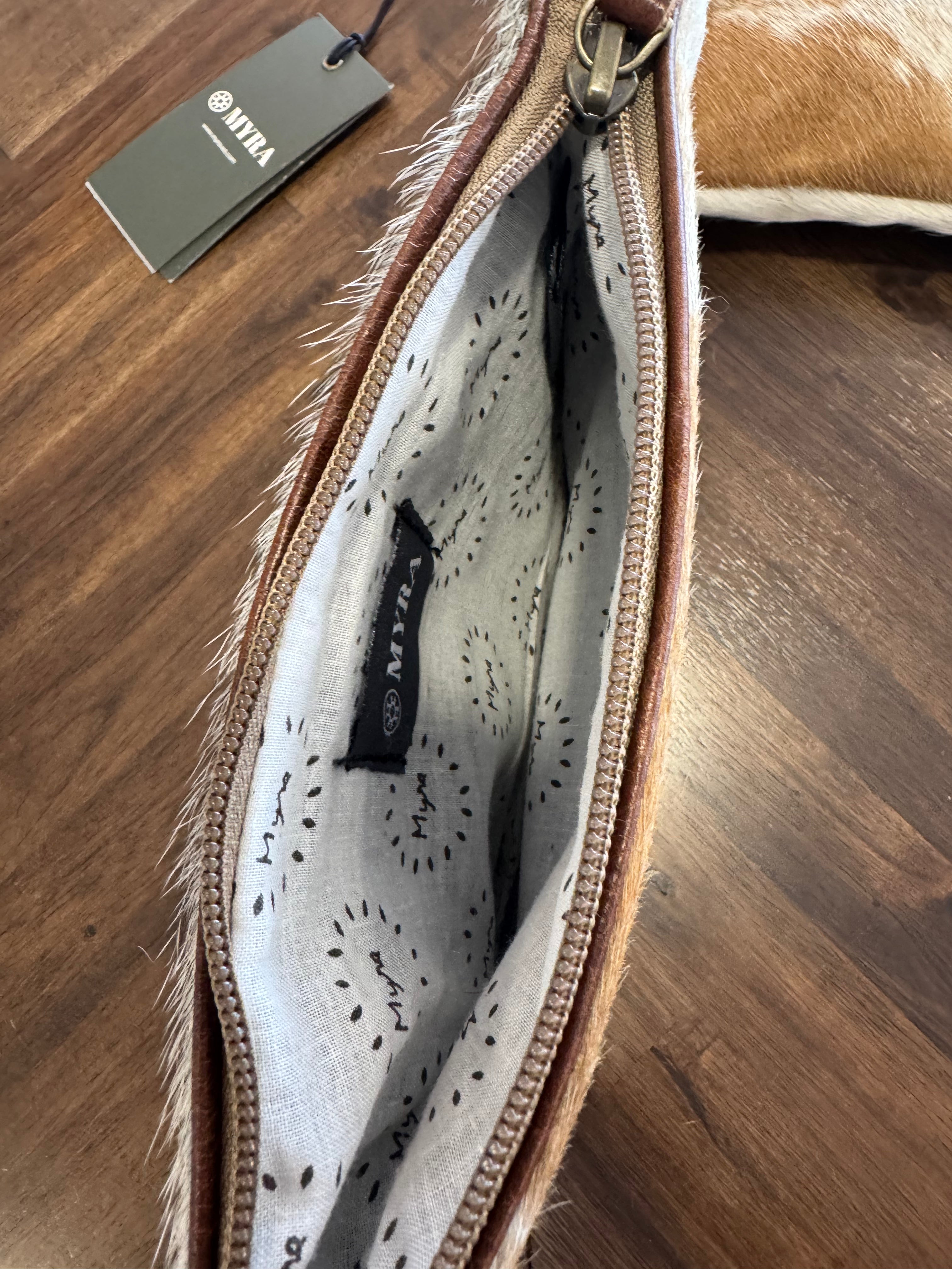 White & Brown Hairon Small Bag
