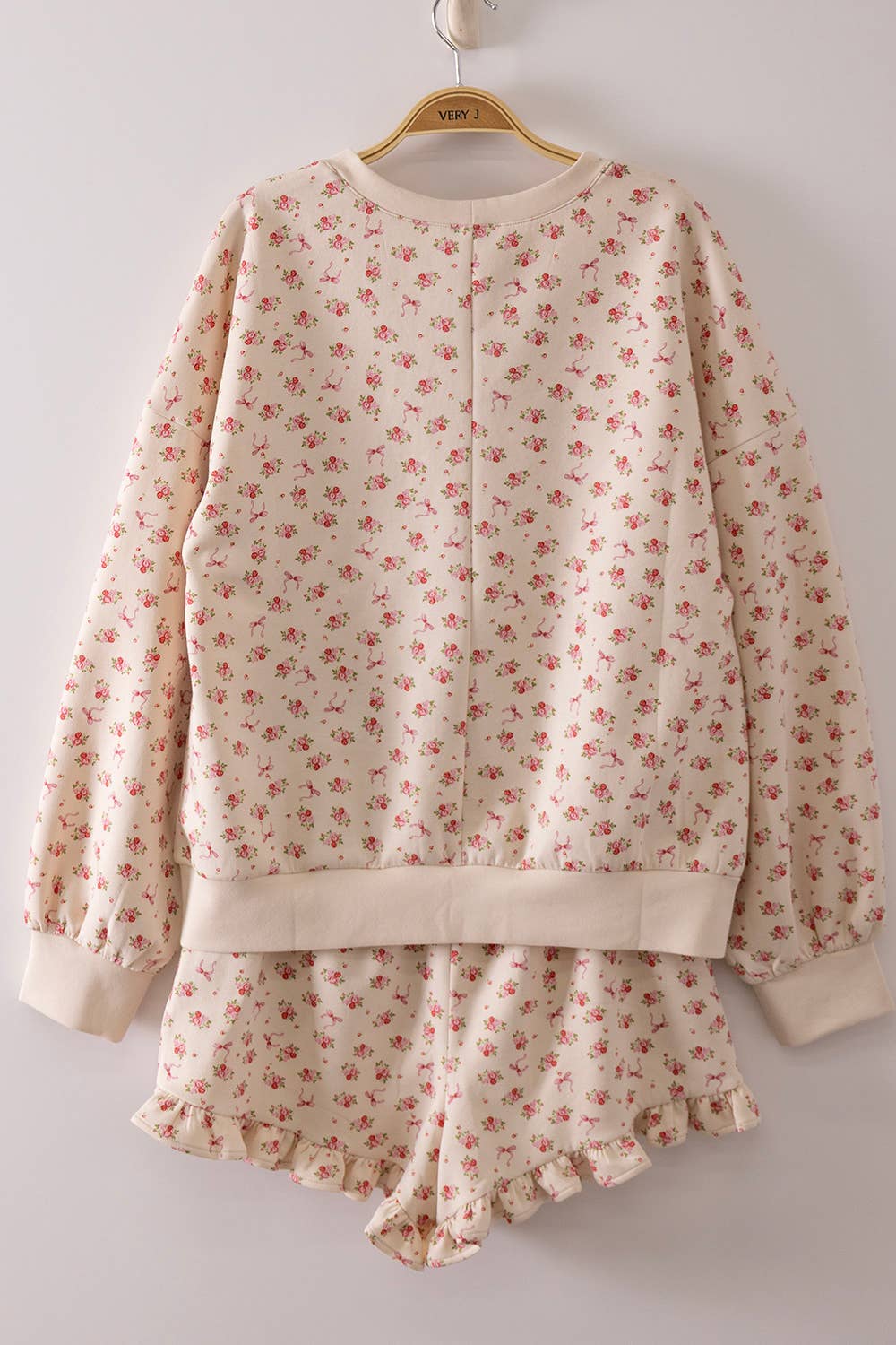 NEW IN — Floral Printed Knit Comfy Top & Shorts Set: TAUPE FLORAL