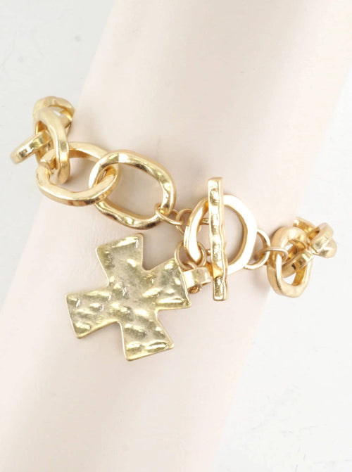 Chunky Hammered Cross Charm Toggle Link Bracelet: Worn Gold