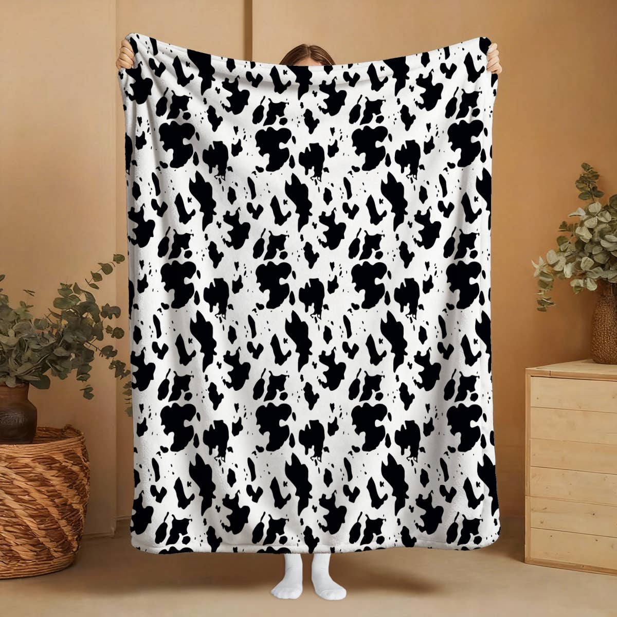 Cow Print Plush Travel Throw Blanket with Matching Case