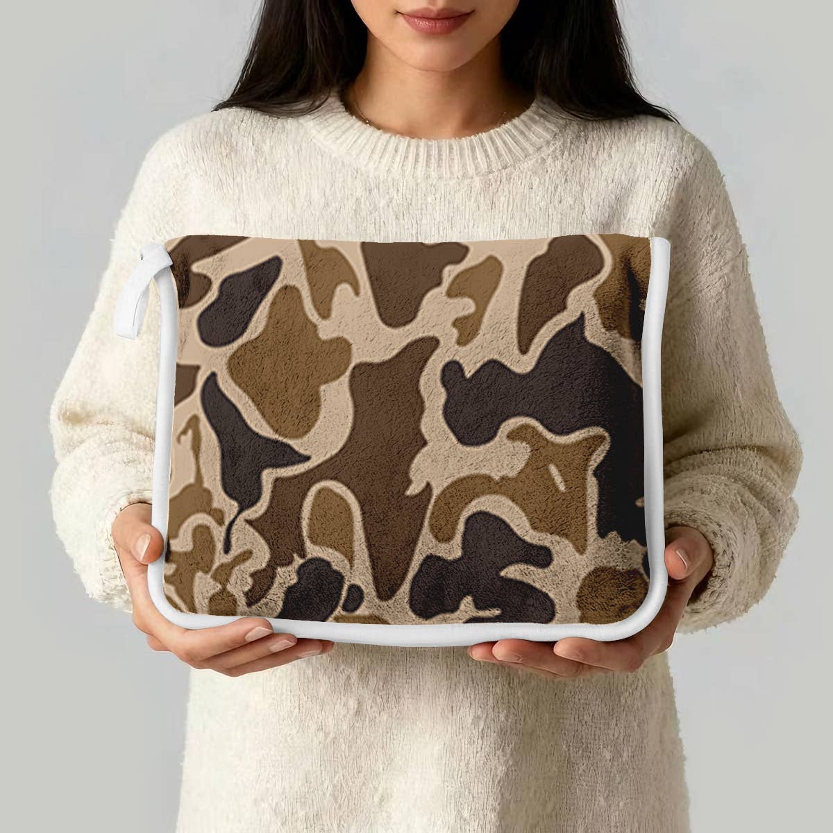 Camouflage Plush Travel Throw Blanket & Matching Case
