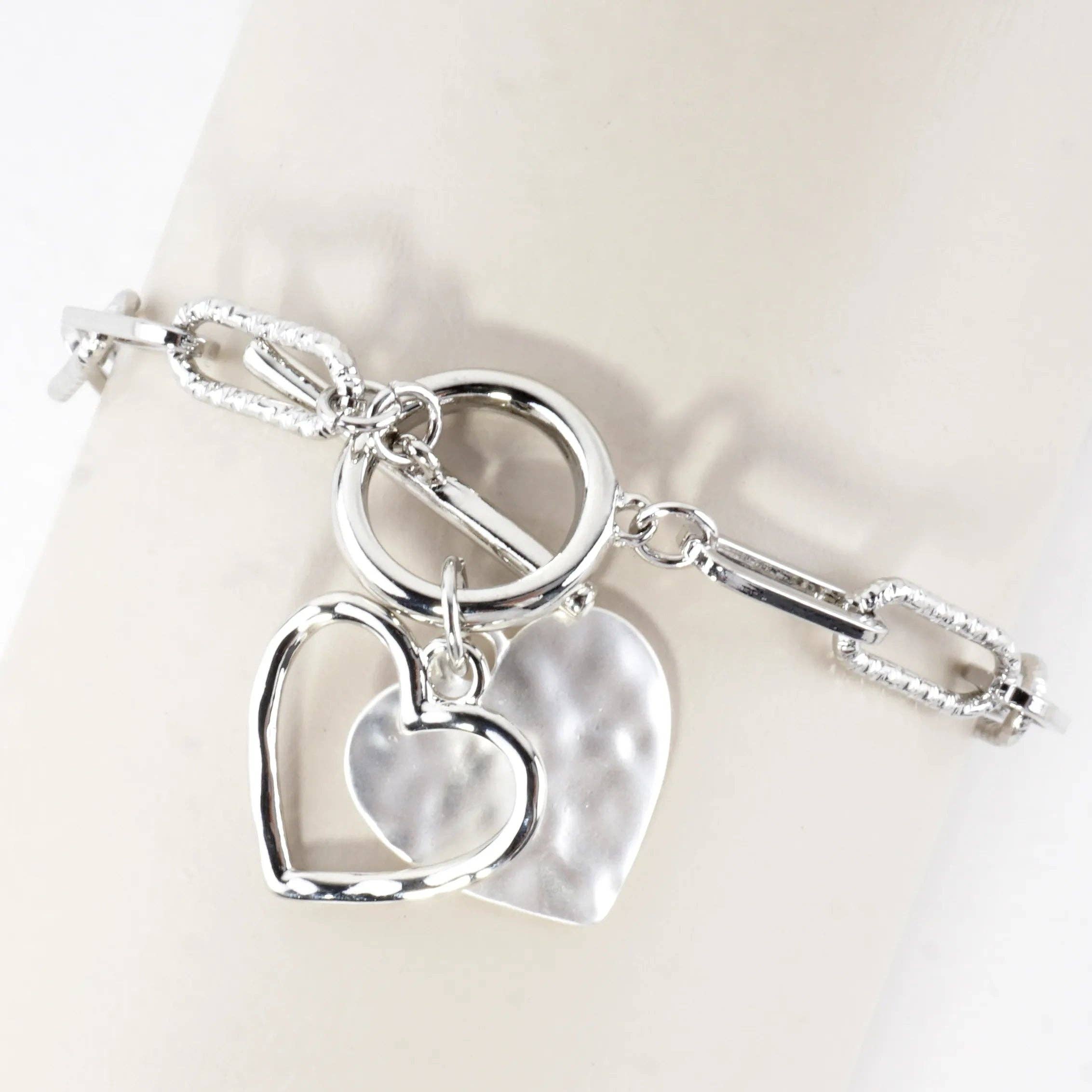 Hammered Heart Cluster Charm Toggle Bracelet: Rhodium Matte Silver