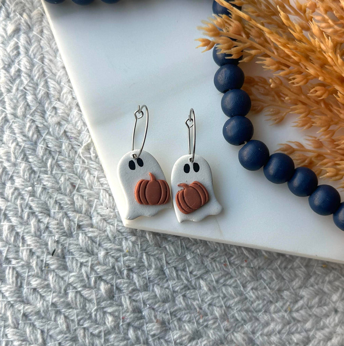 Polymer Clay earrings - Fall - Ghost holding pumpkin