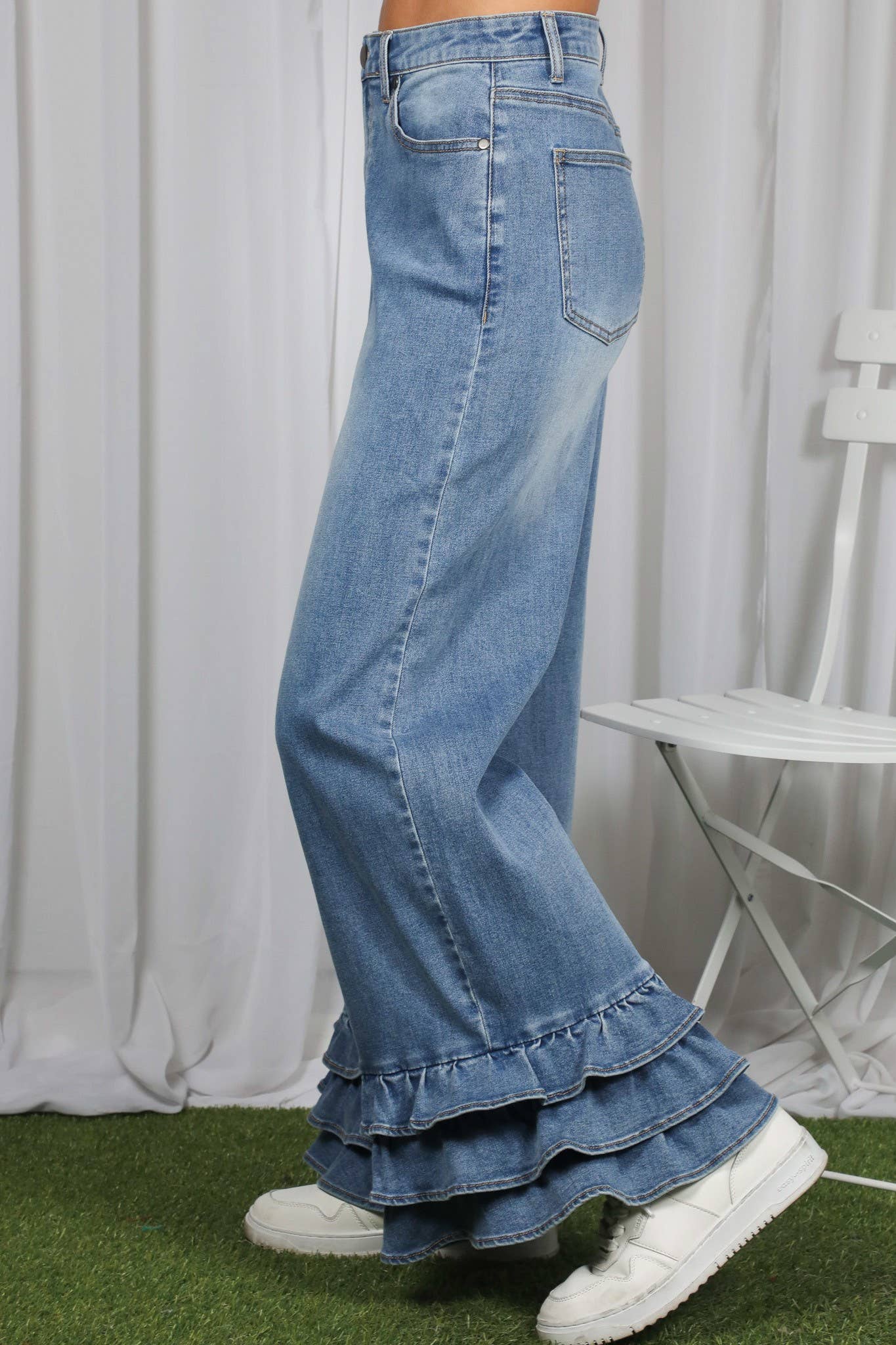 Flared Ruffle Hem Cropped Pants Denim Jeans: Denim Blue